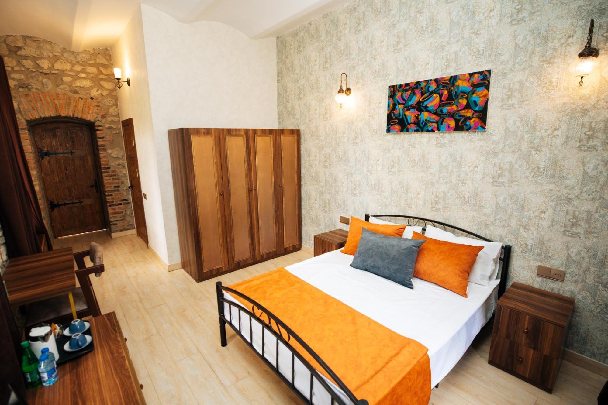 Art Hotel By Abad Guest เชกี ภายนอก รูปภาพ